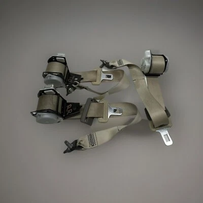 2011-2013 Infiniti M37 задний левый правый центральный натяжитель ремня безопасности б/у комплект от оригинального производителя - Изображение 1 из 4