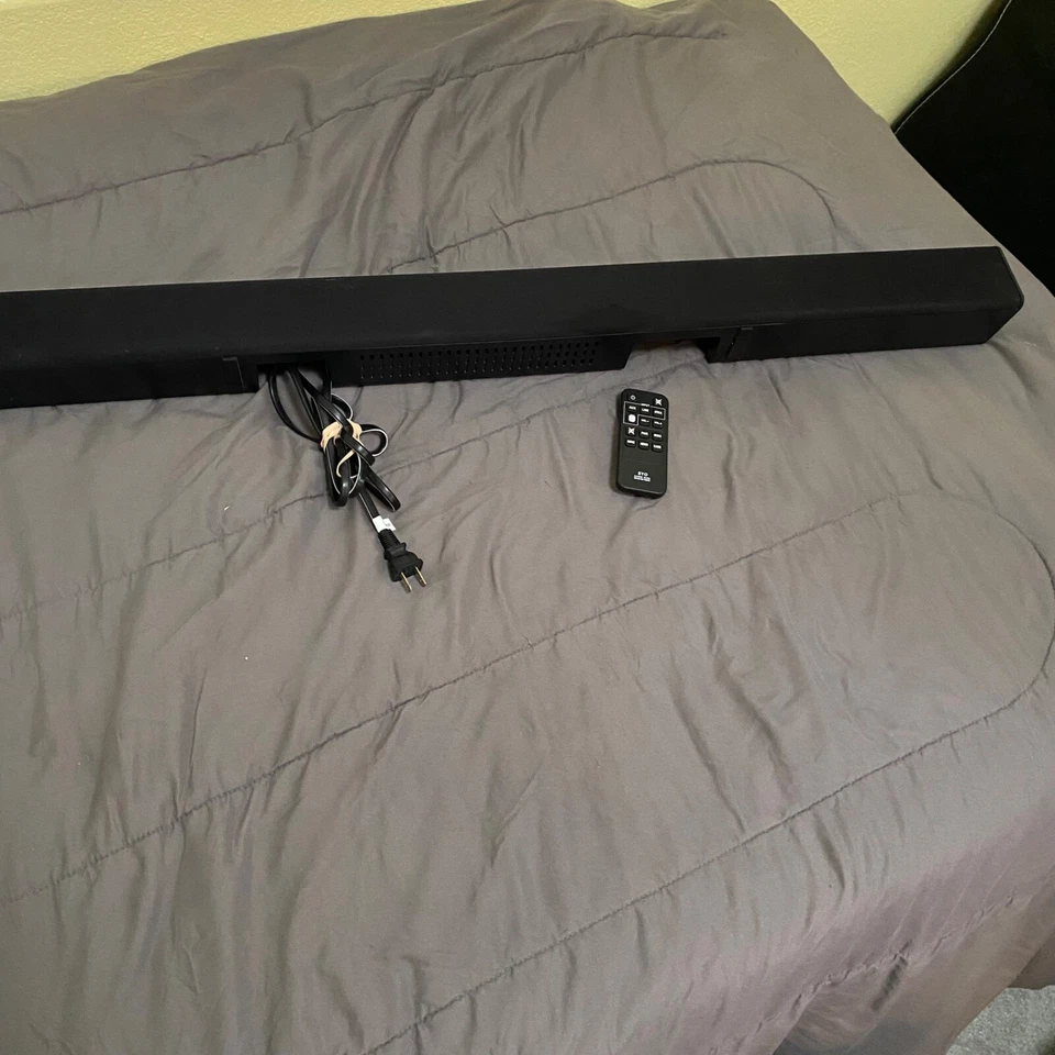 Sanyo FWSB415E 2.1-channel 39" Soundbar - Image 1 of 4