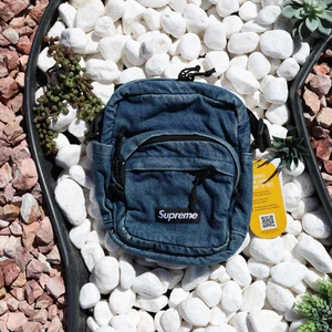 Supreme Denim Schultertasche (Washed Indigo) - Bild 1 von 2
