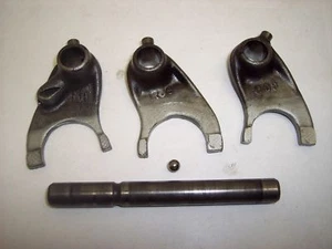 72 HONDA CL100 CL 100 125 CB SL XL SHIFTER SHIFT FORKS - Imagen 1 de 1