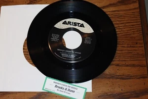 BROOKS & DUNN VINYL 45 WHISKEY UNDER THE BRIDGE B/W MY KIND OF CRAZY UNPLAYED - Picture 1 of 2