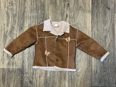 Chaqueta Abrigo CachCach Cach Imitación Gamuza con Mariposas Niñas Talla 2T Foto 1 de 4