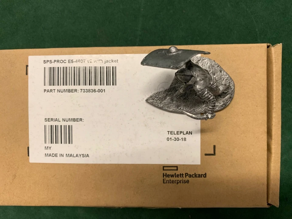 HP 733836-001 (SPS-PROC E5-4607 v2 with jacket) - Image 1 of 2