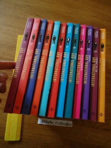Lot 12 Book International Guy Hugo Novel Carlan Complete Integral - Picture 1 of 3
