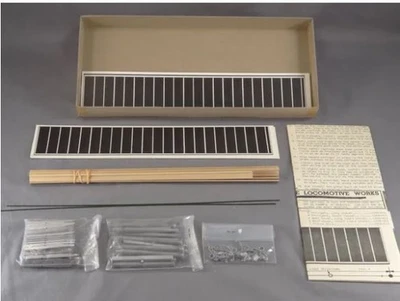 Keystone Locomotive K-1008 O PRR Wood & Metal Passenger Shelter Construction Kit - Image 1 of 2