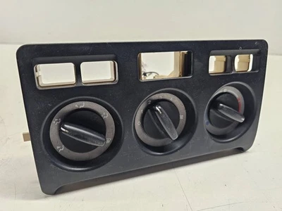 Land Rover Freelander 2005 Climate control unit module 532919813A NOD9094 — 第 1/2 张图片