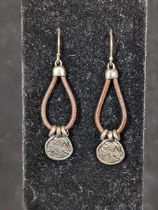 Silpada 925 Sterling Silver Brown Leather Prairie Girl Disc Earrings W2179 - Picture 1 of 8