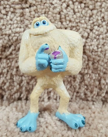 2001 Disney Pixar Hasbro Monster Inc Abominable Yeti Snowman PVC Cake Figure Cover