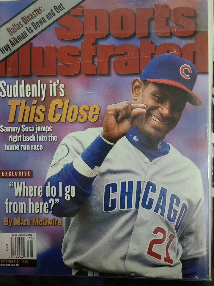 Chicago Cubs Sports Illustrated Sammy Sosa No Label '98 Suddenly it's This Close - Image 1 of 1