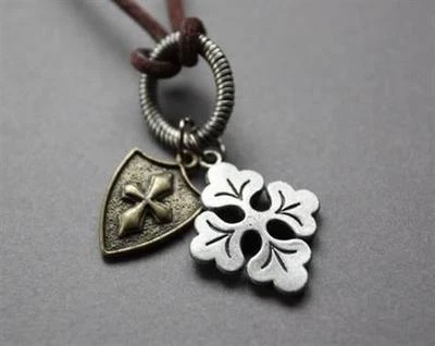 NUEVO Collar Gargantilla Colgante Gargantilla Cuero Para Hombre Metal Cadena Cáñamo De Colección Foto 1 de 2