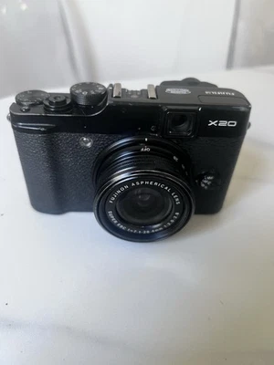 Fujifilm X Series X20 12.0MP Digital Camera - Black - Image 1 of 4