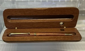 Wood Pen & Wood Case Pencil Set With Built-in Hole Holder Desk Display -Nice!! - Picture 1 of 12
