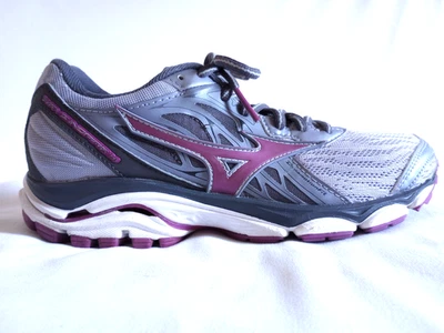 Mizuno Wave Inspire 14 Women's Running Shoes, Sneakers, Gray Purple, Size 7 - Image 1 of 4