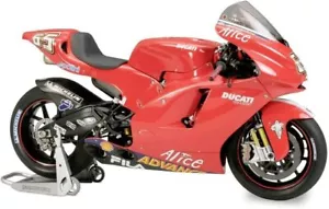 Tamiya 1/12 Auto bye series n.101 Ducati Desmosedit Plastic Model 14101 - Foto 1 di 2