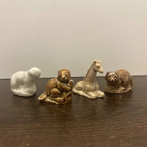 Wade capricci scoiattolo procione giraffa orso statuine tè animali ceramica - Foto 1 di 13