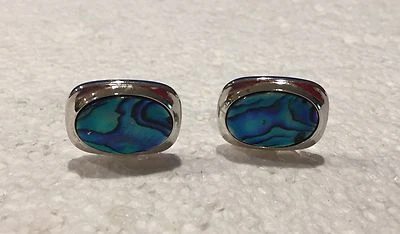 Pair of Vintage Puka Shell Cufflinks in Silvertone Setting - Image 1 of 4