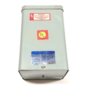 1.5S43B Square D Dry Type Transformer Wall Mounted Weather Resistant - Picture 1 of 5