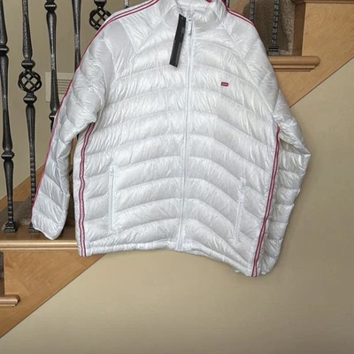 Chaqueta Supreme Micro Plumón Cremallera Roja y Blanca Nueva Con Etiquetas Talla XXL Foto 1 de 4