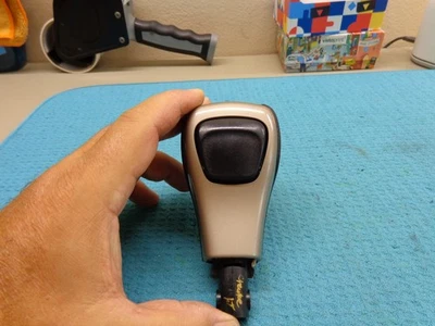 JEEP CHEROKEE 14 15 16 17 18 DORADO NEGRO PALANCA DE CAMBIOS AUTOMÁTICA Foto 1 de 4