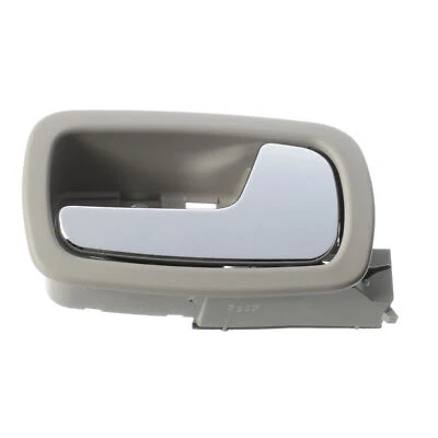 Genuine GM 2005-2010 Chevrolet Front Left LT Interior Door Handle Bezel 22722746 - Imagem 1 de 4
