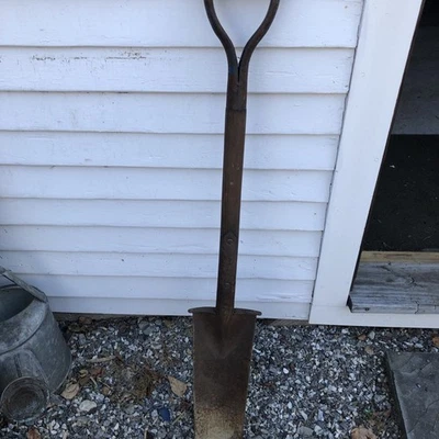 Vintage 16" blade Drain Spade Shovel D Grip handle - Image 1 of 4