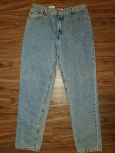 Vintage NWT Levi’s 550 Relaxed Light Wash Tapered Jeans Size 14 Misses Long - Picture 1 of 4