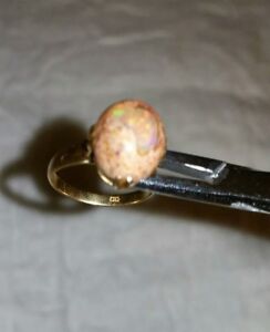 Vintage boulder opal ring 18k yellow gold