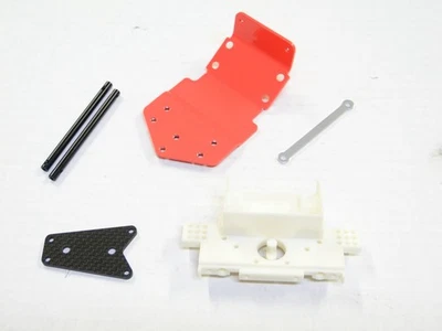 NEW ASSOCIATED RC10T  CLIFF LETT Nose Plate RED Aluminum +Bulkhead Battery AL14 - Image 1 of 3