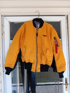 Alpha Industries Transformers Bumblebee MA-1 Bomber Jacket Comic Con - Picture 1 of 12