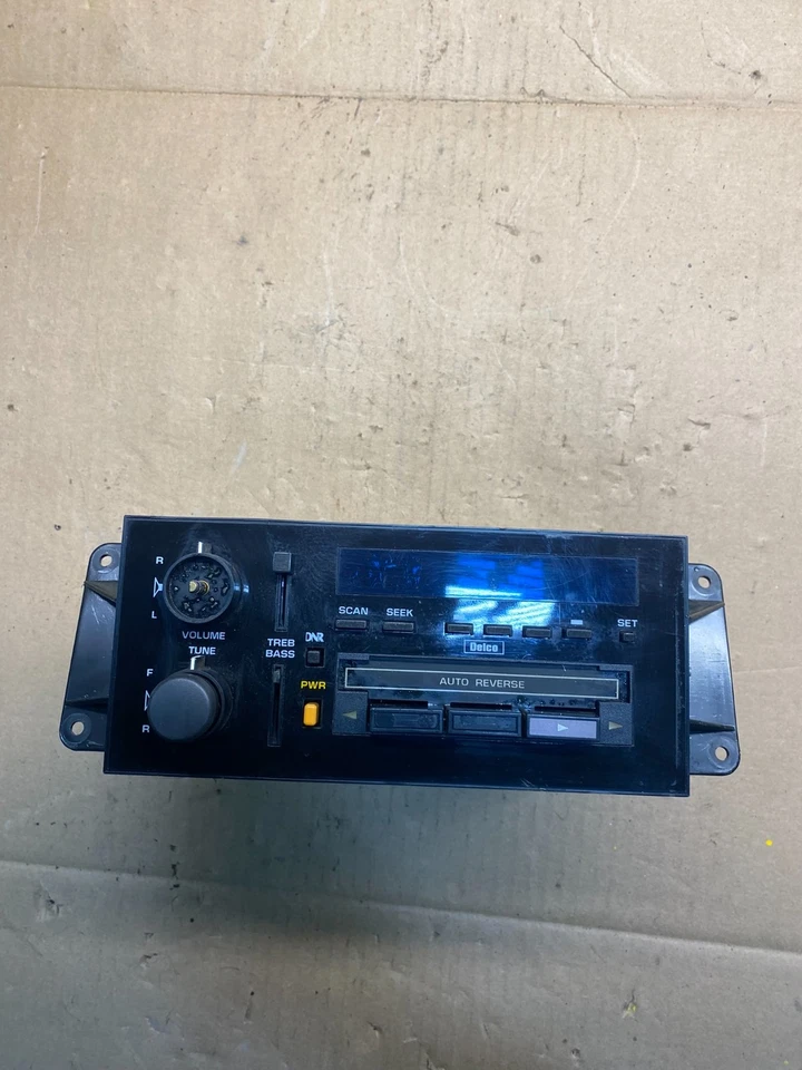 2003 - 2008 Oldsmobile Buick Pontiac AM FM кассетное радио OEM U1805 DG - Изображение 1 из 4