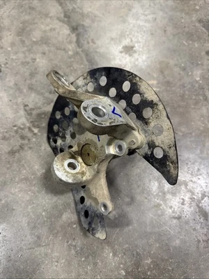 suzuki ltz 400 Left  Side Spindle 2003 #11 - Image 1 of 4