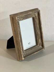 Pottery Barn Farmhouse Frame 4x6 - Picture 1 of 3