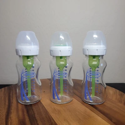 Lot of 3 Dr. Brown's Natural Flow 9 Ounce Glass Baby Bottles Anti-Colic - Image 1 of 4