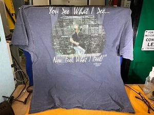 P11-29 KENNY CHESNEY CONCERT T-SHIRT - SIZE XL -  YOU SEE WHAT I SEE TOUR 2001 - Picture 1 of 7