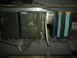 SIEMENS SIMATIC S7 300 - Foto 1 di 1