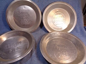 Vtg Pie Tin Plate Lot Bakers Square Poppin Fresh Trotters & Teaside AS-IS See Ad - Picture 1 of 8