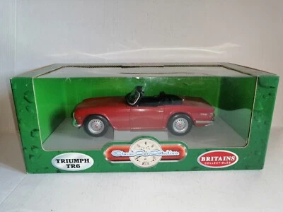 TRIUMPH TR6 COUPE' BRITAINS COLLECTIBLES SCALA 1/18 - Immagine 1 di 2