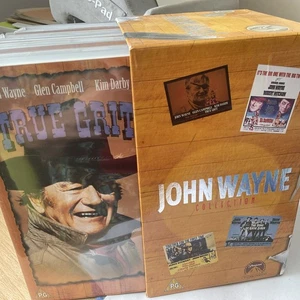 BOX SET OF FOUR JOHN WAYNE VHS VIDEO FILMS - LIKE NEW - Picture 1 of 6