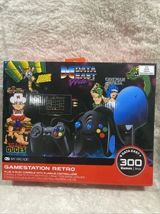 My Arcade Gamestation Retro Plug & Play Konsole mit 3 Controllern & 300 Spielen - Bild 1 von 3