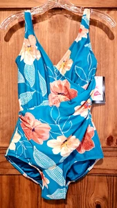 Maxine of Hollywood Womens Size 8 Swimsuit NWT Blue Floral One-Piece Minimizer - Picture 1 of 18