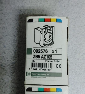 TELEMECANIQUE ZB5-AZ105 CONTACTOR BLOCK ZB5AZ105 092576 NEW!! QUANTITY!! WOW!! - Picture 1 of 1
