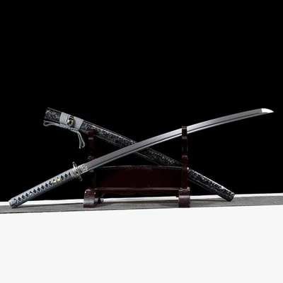 Espada Samurai Japonesa Hecha a Mano Katana 1060 Acero al Carbono con Madera Lacada Di Foto 1 de 4