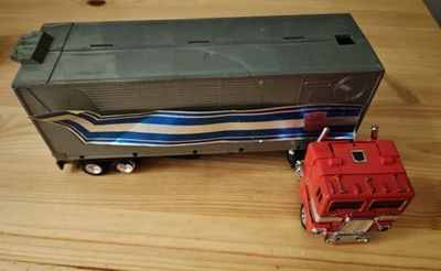 Transformers Optimus Prime G1 Reissue  Diaclone takara Battle Convoy Vintage - Photo 1/4