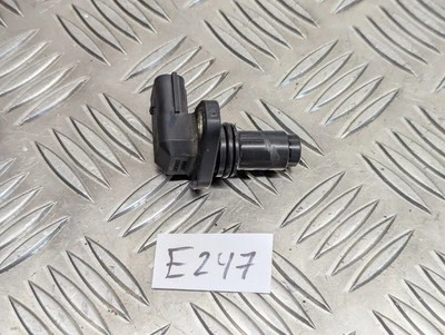 2016 VOLVO V40 2.0 PETROL MANUAL CAMSHAFT POSITION SENSOR 31272689 OEM B4204T38 - Image 1 of 4