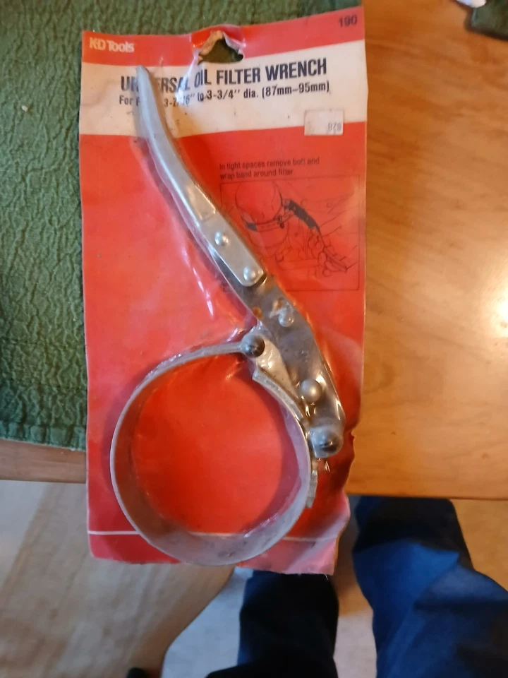 KD Tools Llave de Filtro de Aceite Universal para Filtros 3-7/16 a 3-3/4 Diámetro Nuevo Foto 1 de 1