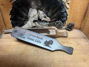 Macassar Ebony Lid running on Solid Blue Mahoe Turkey Talking Box Call - Picture 1 of 3