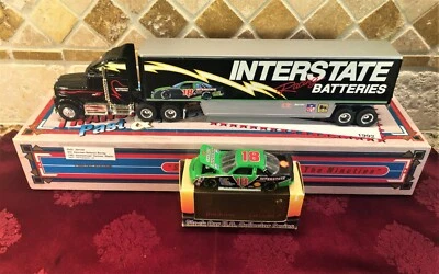 DALE JARRETT #3 International Batteries Racing 1992 ERTL 1/64 Transporter & Car  - Image 1 of 4