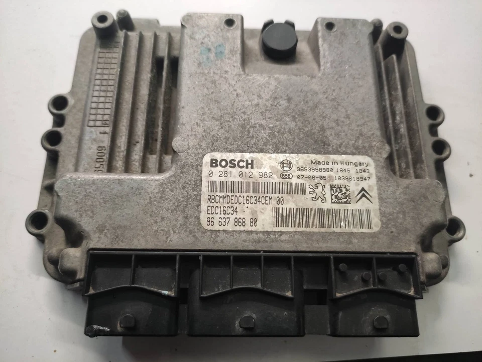 9663786880 CENTRALINA MOTORE PER CITROEN JUMPY 1.6 16V HDI EDC16C34 CITROEN JUMP - Immagine 1 di 1