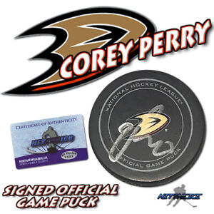Corey Perry Signed Anaheim Ducks Official Game Puck - w/COA