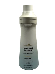 NEW 1 BATH & BODY WORKS FRESH BLUE SKY FABRIC CARE DETERGENT 32 FL OZ WHITE BARN - Picture 1 of 3